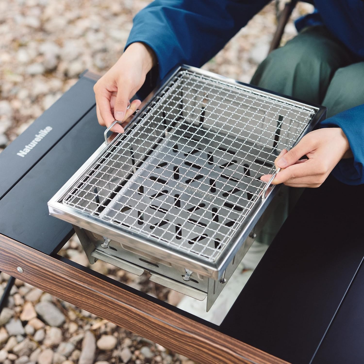 Naturehike Camping Houtskoolgr - Camping Cooking Table With Windshield recensie en prijs